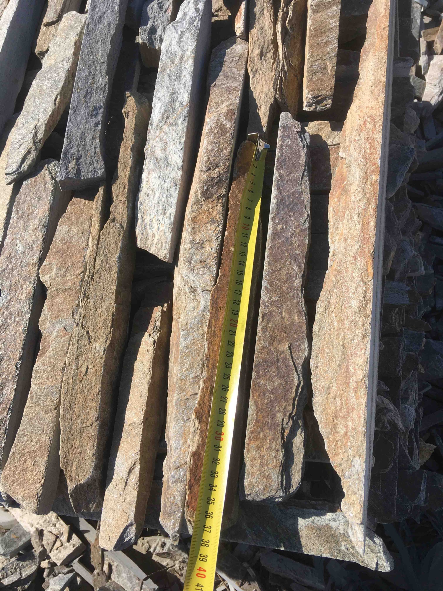 Горбушка златолит мультиколор для облицовки купить в Рошале