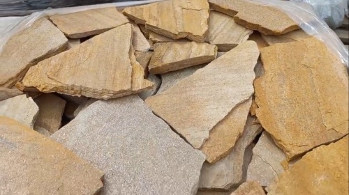 Плитняк златолит жёлтый для цоколя купить в Рошале