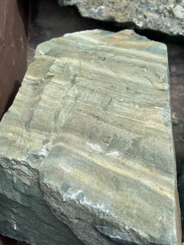 Ландшафтные глыбы зелёные 200-500 килограмм купить в Рошале