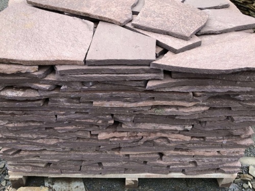 Плитняк лемезит бордовый для облицовки цоколя 20-25 мм  купить в Рошале