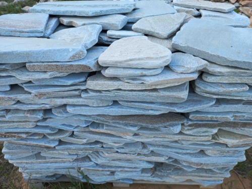 Плитняк златолит зелёный галтованный для цоколя купить в Рошале